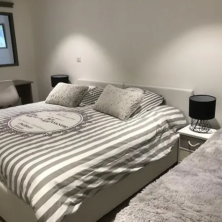 Le Sequoia * Saint-Sébastien-sur-Loire